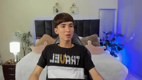 Snapshot of jake_evanss_ chatting on 05-14-26, 03:08 JAKE online show from 05-14-26, 03:08