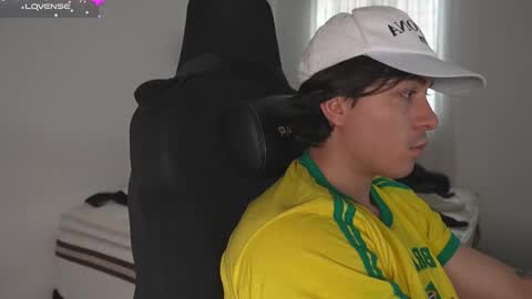 Snapshot of jake_murphy chatting on 11-13-25, 08:19 jake_murphy online show from 11-13-25, 08:19