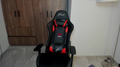 Jake Pons online show from 10-16-25, 01:28