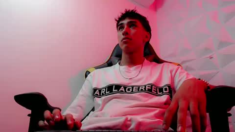 Snapshot of jake_tripp chatting on 12-10-24, 04:34 jake_tripp online show from 12-10-24, 04:34