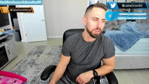 Snapshot of jakeorion chatting on 12-07-24, 06:37 Jake Orion online show from 12-07-24, 06:37