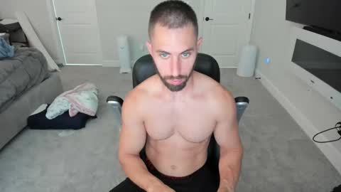 Snapshot of jakeorion chatting on 11-02-25, 06:54 Jake Orion online show from 11-02-25, 06:54