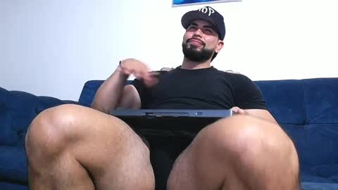 Snapshot of jakeskye chatting on 06-08-26, 01:39 JakeSkye online show from 06-08-26, 01:39
