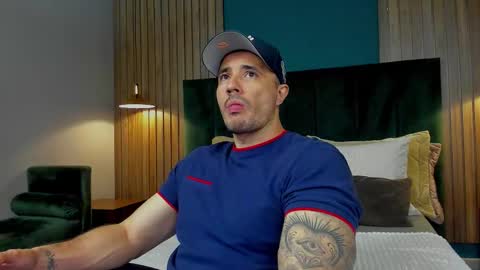 Snapshot of jakestone_1 chatting on 11-14-25, 01:26 jakestone_1 online show from 11-14-25, 01:26