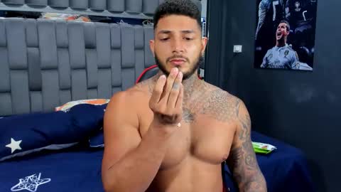 my name is sebas If you come here dont hesitate to say hello Im a guy who really likes having conversations and having hot online show from 01-06-26, 05:16