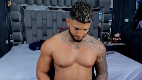 my name is sebas If you come here dont hesitate to say hello Im a guy who really likes having conversations and having hot online show from 02-18-26, 02:24