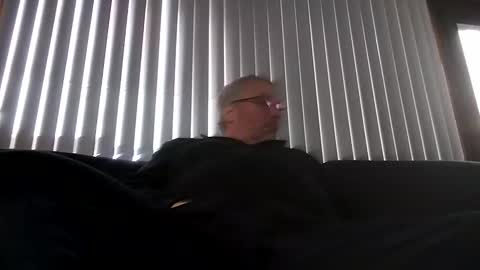 jakob120966 online show from 10-22-25, 01:00