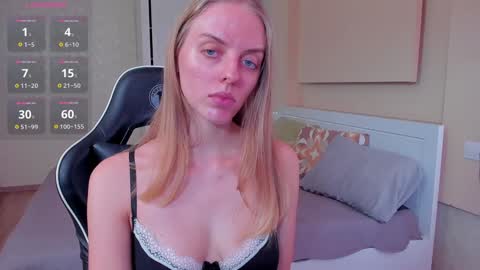 Snapshot of jam_cream chatting on 02-05-25, 10:30 Sofia online show from 02-05-25, 10:30