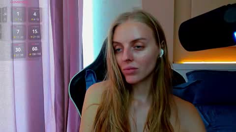 Snapshot of jam_cream chatting on 09-09-25, 08:25 Sofia online show from 09-09-25, 08:25