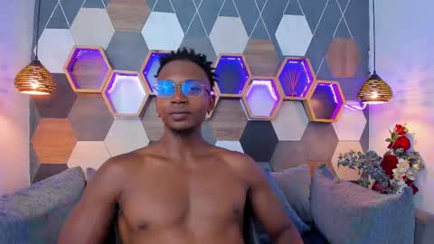 Snapshot of jamalmyst_ chatting on 02-18-25, 07:41 online show from 02-18-25, 07:41