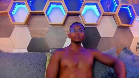 Snapshot of jamalmyst_ chatting on 02-19-25, 03:06 online show from 02-19-25, 03:06