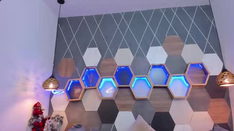 Snapshot of jamalmyst_ chatting on 03-10-25, 01:56 online show from 03-10-25, 01:56