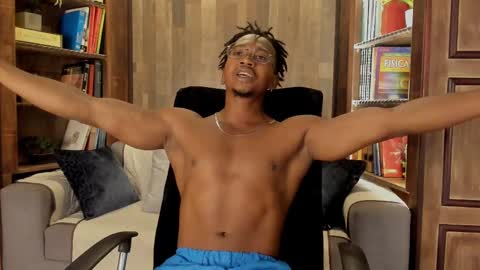 Snapshot of jamalmyst_ chatting on 09-23-25, 04:37 online show from 09-23-25, 04:37