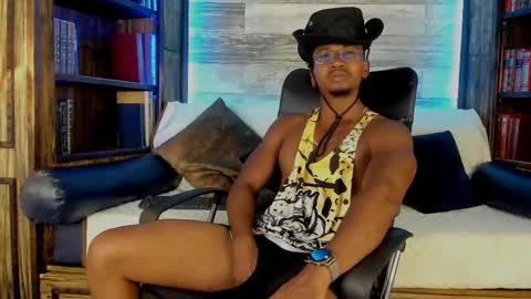 Snapshot of jamalmyst_ chatting on 10-29-25, 04:04 online show from 10-29-25, 04:04