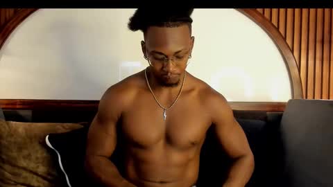 Snapshot of jamalmyst_ chatting on 11-13-25, 03:05 online show from 11-13-25, 03:05