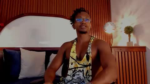   online show from 12-17-25, 03:56