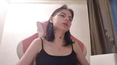 Mila online show from 05-26-26, 04:14