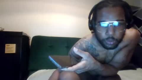 Snapshot of jamelw31 chatting on 07-18-26, 04:16 Naughty Jamel online show from 07-18-26, 04:16