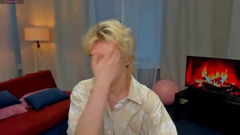 Snapshot of jamemiller chatting on 02-18-26, 07:04 JameMiller online show from 02-18-26, 07:04