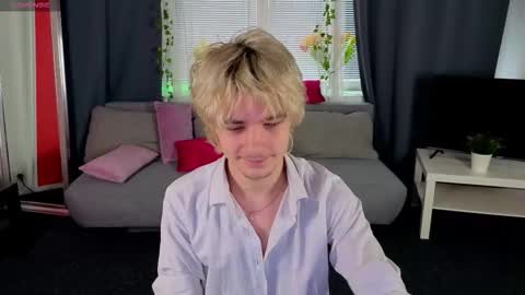 Snapshot of jamemiller chatting on 03-02-26, 07:15 JameMiller online show from 03-02-26, 07:15