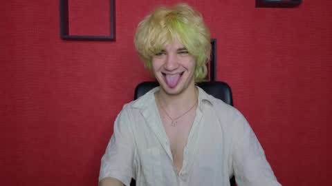 JameMiller online show from 04-01-26, 01:41