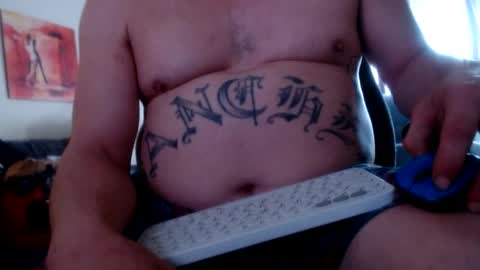 Snapshot of james30cup chatting on 01-06-25, 09:32 what you in too online show from 01-06-25, 09:32