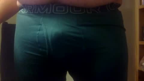 Snapshot of james816093 chatting on 07-23-26, 05:44 Lover2000 online show from 07-23-26, 05:44