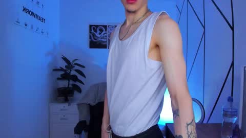 james_adamss_ online show from 11-25-25, 03:34