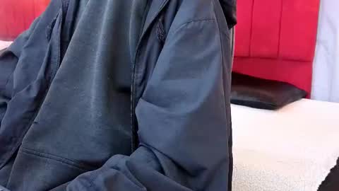 Snapshot of james_adamss_ chatting on 02-03-26, 12:32 james_adamss_ online show from 02-03-26, 12:32