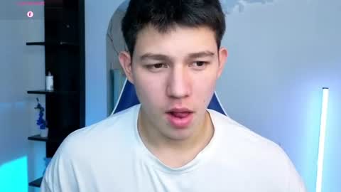 Snapshot of james_cr chatting on 07-01-26, 12:18 james_cr online show from 07-01-26, 12:18