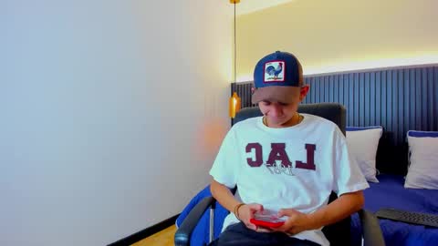 JAMES AND LILIE online show from 01-15-26, 02:16