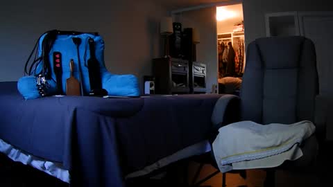 Snapshot of jamesbondage_0069 chatting on 12-31-24, 10:45 James Bondage online show from 12-31-24, 10:45