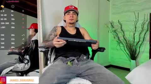 Snapshot of jamesdekker chatting on 09-14-25, 10:58 jamesdekker online show from 09-14-25, 10:58