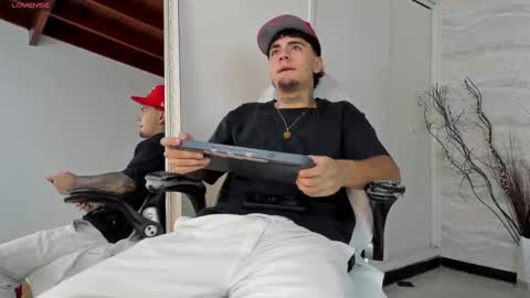 Snapshot of jamesdekker chatting on 09-19-25, 07:58 jamesdekker online show from 09-19-25, 07:58