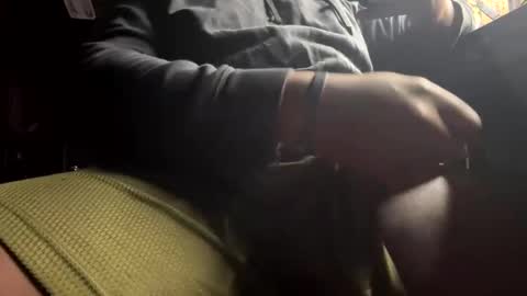 Snapshot of jameshreen chatting on 01-12-26, 05:23 James H online show from 01-12-26, 05:23