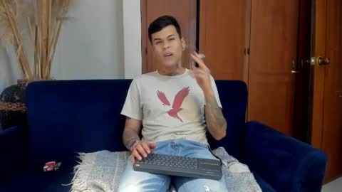 Jamesinked  online show from 11-23-25, 12:32