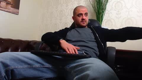 JamesMyers online show from 12-19-25, 07:26