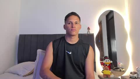 Snapshot of jamesowenn chatting on 05-16-26, 06:50 James Owenn online show from 05-16-26, 06:50
