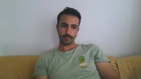 Snapshot of jamessandt chatting on 07-14-26, 04:13 jamessandt online show from 07-14-26, 04:13
