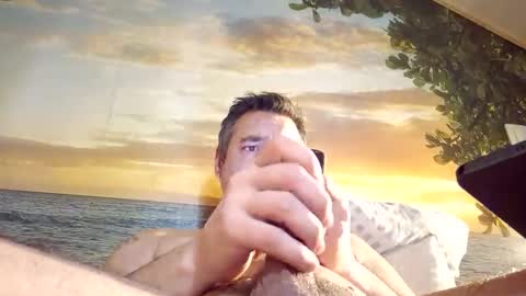 jamessisi online show from 12-31-24, 02:19