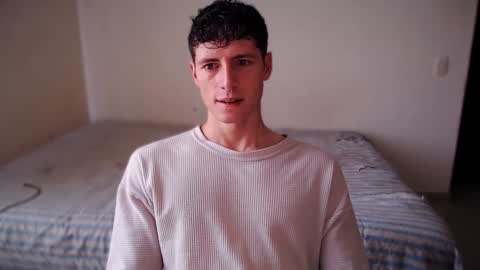 jamesss____ online show from 01-08-25, 03:50