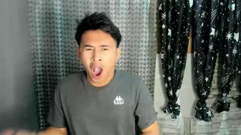 jamesthebigcockxxx online show from 05-17-26, 10:39