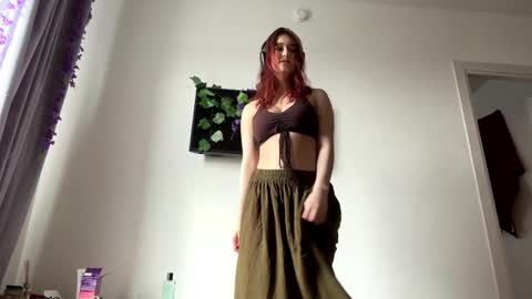 Milena online show from 04-12-26, 06:40