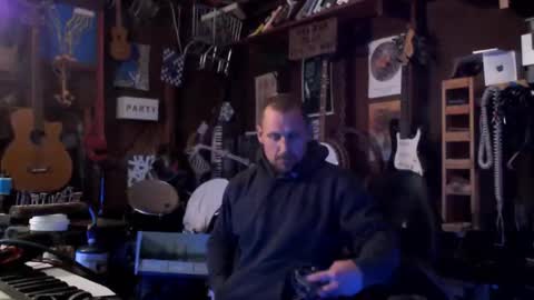 Jameswebbscope online show from 10-28-25, 08:07