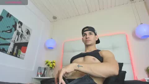 Snapshot of jamexxx1 chatting on 07-18-26, 09:29 --- James --- online show from 07-18-26, 09:29