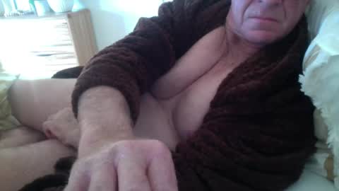 Snapshot of jamie291044 chatting on 07-08-26, 06:07 jamie291044 online show from 07-08-26, 06:07