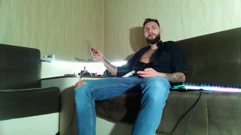 Snapshot of jamienoxus chatting on 02-22-25, 11:13 Robbie online show from 02-22-25, 11:13