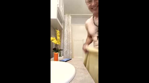 Snapshot of jamieshaneblueeyeswyo307 chatting on 11-04-25, 12:32 Supafly307blueeyes9in online show from 11-04-25, 12:32