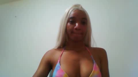 Snapshot of jandysaravia6 chatting on 05-25-26, 08:59 jandysaravia6 online show from 05-25-26, 08:59