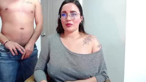 Snapshot of jane_and_paul1 chatting on 02-25-25, 09:35 online show from 02-25-25, 09:35